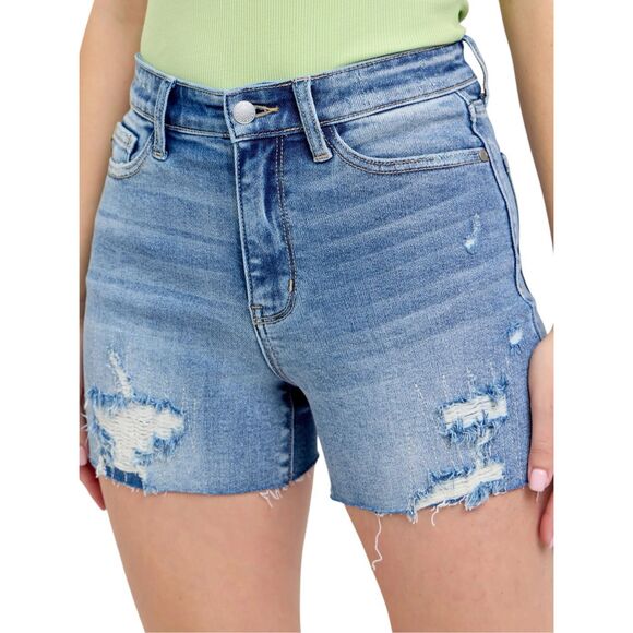 Judy Blue Pants - Judy Blue High Rise Distressed Denim Shorts Light Wash Stretch Raw Hem NWT
